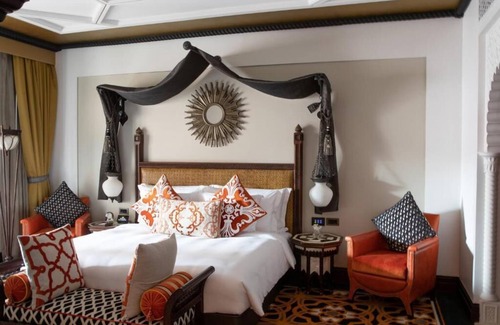 Al Sufouh 1 Hotel | Elegant Royal Suite with Ocean View Near Souk Madinat Jumeirah
