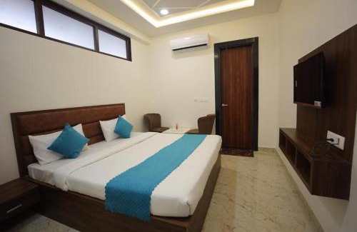 Taj Ganj House | Experience the Royal Taj Homestay: Rated 10/10 with Breakfast