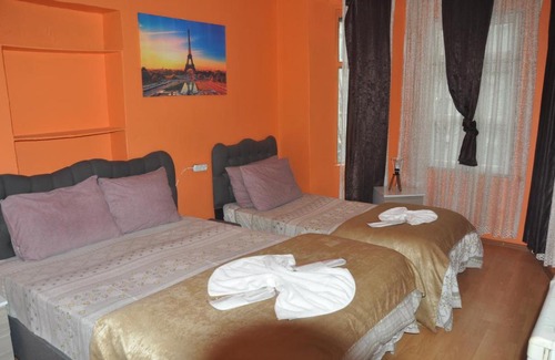 Taksim Apartment | Premier Stay at Royal Taksim Apart: Pet & Child Friendly
