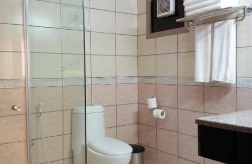 Ras Al Khaimah Hotel | Royal View Hotel: Family-Friendly Stays with Pool & Dining