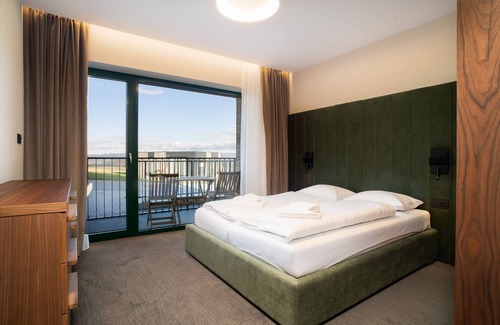 Maly Slavkov Resort | Welcoming Royal Village: Family-Friendly Escape Awaits