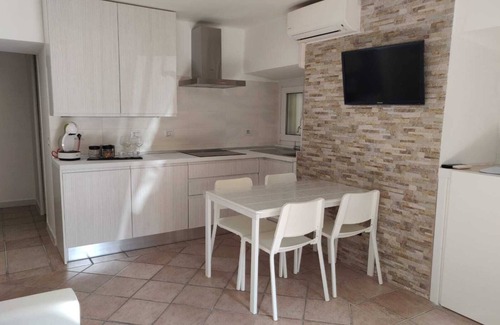 Quartiere XXXIV Lido di Ostia Levante Apartment | Royale House: Your Ideal Oceanfront Retreat Awaits
