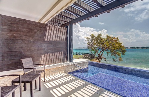 Orange Bay Hotel | Experience Royalton Negril: All-Inclusive with Ocean Views
