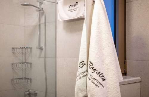 Nikita House | Ocean View Royalty Suites Seaside - Guest Rated 9.8/10