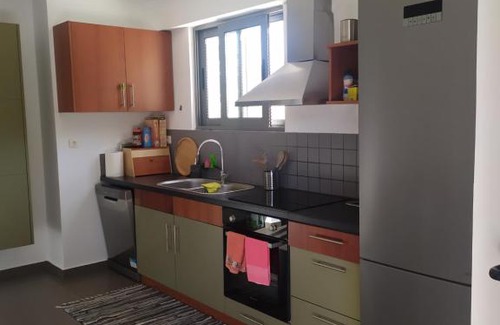 Porto Rafti House | Exceptional Roza House: Family-Friendly Retreat Awaits
