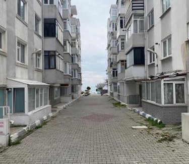 Buyukcekmece Apartment | Relax at Rozana: Private Beach and Ocean View Getaway