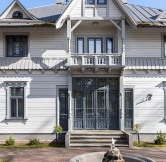 Liepaja Apartment | Exceptional Family Retreat at Roze Peldu Residence