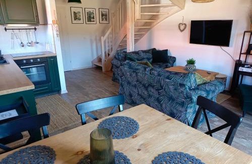 Borowy Mlyn House | Rozmaryn: Year-Round Retreat with Private Beach & Ocean Views