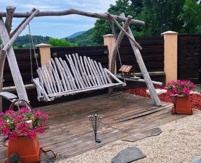 Stiavnicke Bane House | Rozprávkový domček blízko jazera