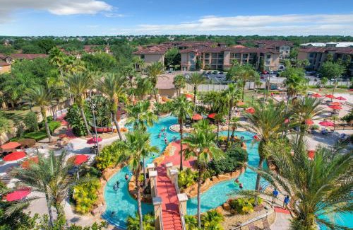 Regal Palms Apartment | Modern Home with Pool | Child Friendly & Sleeps 10