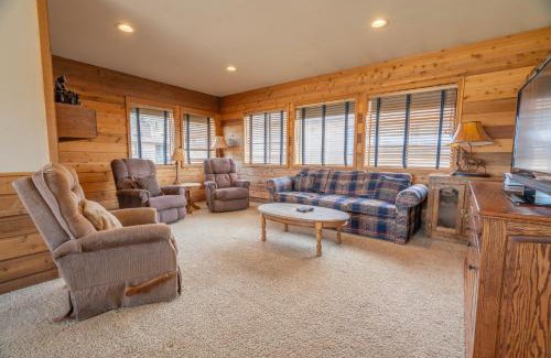 June Lake Apartment | Family-Friendly Escape at Rr-edgewater10 Hotel