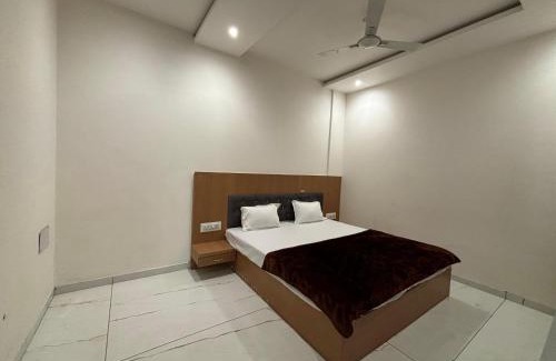 Ujjain Hotel | RR Soni Paradise