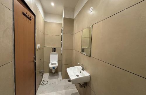 Ujjain Hotel | RR Soni Paradise