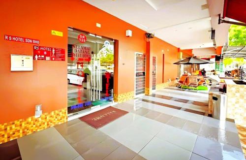 Taman Desa Cemerlang Hotel | Family-Friendly Retreat at Rs Hotel Johor