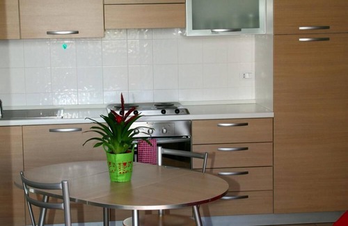 Grosseto House | Pet-Friendly RTA Martin Pescatore with Breakfast and Kitchen