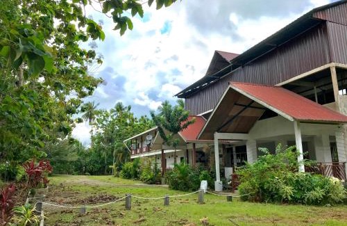 Semporna Hotel | Oceanfront RTMS Guesthouse Semporna - Rated 8.8/10!