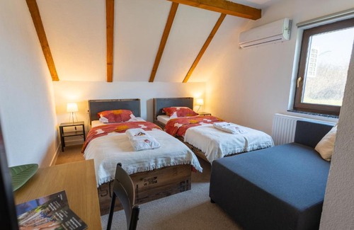 Knezevi Vinogradi Bed & Breakfast | Ruža Dunava