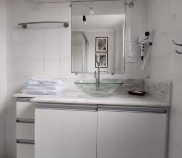 Vila Clementino Apartment | Modern Retreat at Rua Dr. Diogo de Faria with Pool Access