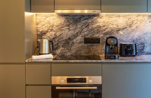 Mafamude Apartment | Cozy Studio RUAH A with Kitchen - Perfect for Families