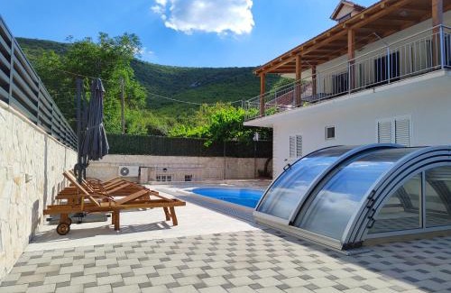 Primorski Dolac Villa | Discover Rual Villa Silencio: 10/10 Oceanfront Retreat