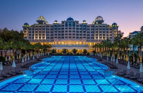 Avsallar Hotel | Rubi Platinum Spa Resort & Suites: Oceanfront Bliss Awaits