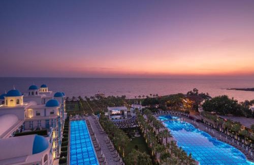 Avsallar Hotel | Rubi Platinum Spa Resort & Suites: Oceanfront Bliss Awaits
