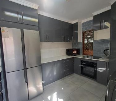 Bluff House | Cozy Rubie's Self-Catering Home with Pool & Family Fun