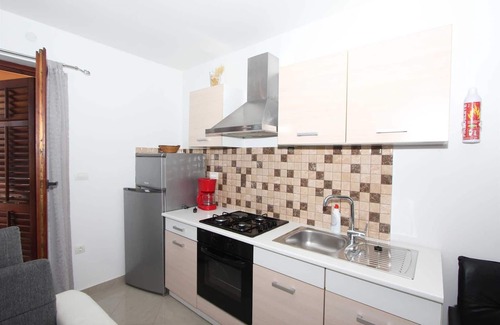 Bale Apartment | RUBIL One-Bedroom Apartment - Guest Rated 10/10 Stay!