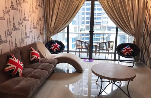 Malacca City Condo | Experience Comfort at RUBY Atlantis Guesthouse with Pool & Spa