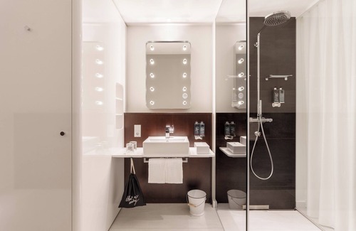 Rathaus Hotel | Discover Ruby Hanna Hotel Stuttgart: Family-Friendly Bliss