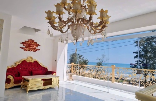 Phan Thiet Hotel | Family-Friendly Ruby Hotel Phan Thiet with Breakfast Included