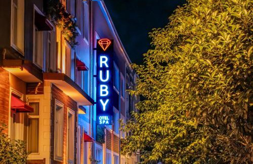 Besiktas Hotel | Discover Comfort at Ruby: Breakfast & Child-Friendly Stays