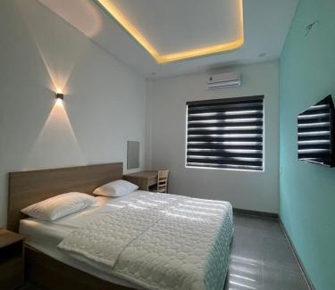 Ba Ria Hotel | Discover Ruby Motel Bà Rịa: Family-Friendly & Rated 9/10