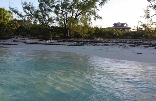Staniel Cay Villa | Ruby Hotel: Ocean View Retreat with Complete Privacy