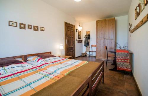 Mikolajki House | Ruda Chata Tałty: Pet-Friendly Retreat with Ocean Views