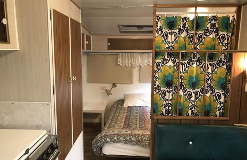 Taylor Bay Cabin | Relax at Rudawe Lodge: FREE Lake Fun in Taylor Bay