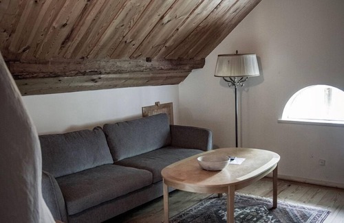 Tibro Bed & Breakfast | Ruders Egendom