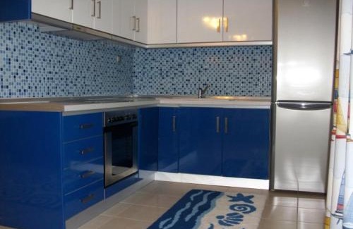 Sarti Apartment | Budget-Friendly Rudi Studios - Pet and Child Friendly Stay