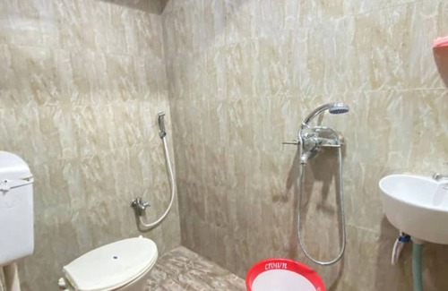 Varanasi Apartment | Rudraksha Inn Group Booking -{10+3}people