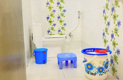 Varanasi Apartment | Rudraksha Inn Group Booking -{10+3}people