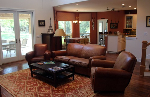 Austin House | Discover Rudy's Nest: Idyllic Hill Country Retreat