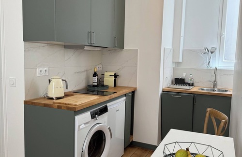 Quartier du Gros-Caillou Apartment | Rue Cler market - Eiffel tower vicinity - Pedestrian section - Newly listed