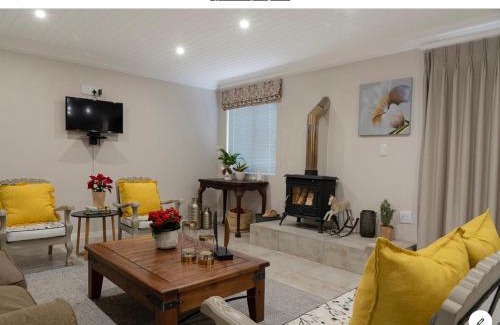 Dullstroom Apartment | Experience Rueby’s Apartment 101: Pet Friendly & Rated 10/10
