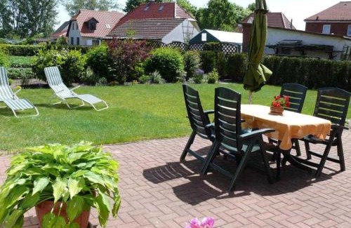 Gingst Apartment | Discover Ruegen_Fewo 33_2: Guest Rated & Kitchen Ready