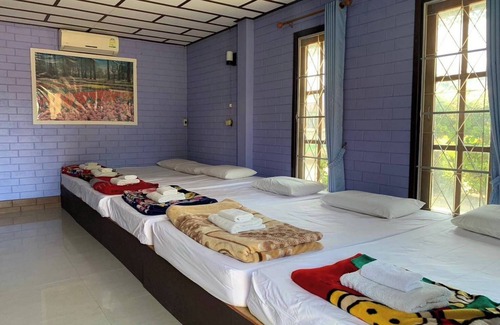 Mae Rai Hotel | Relax at Ruenview Resort with Pool and Family Amenities
