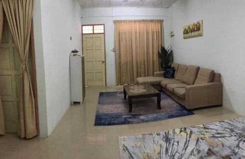 Kampung Telaga Nibong House | Budget-Friendly Ruhani Homestay 2 in Kota Bharu