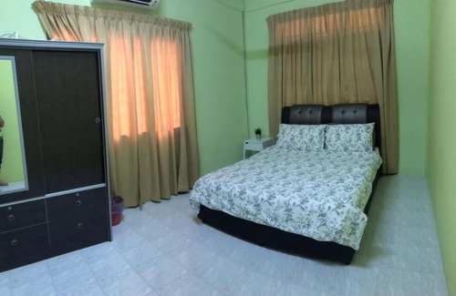 Kampung Telaga Nibong House | Budget-Friendly Ruhani Homestay 2 in Kota Bharu