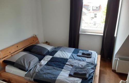 Linden-Sud Apartment | Experience Tranquility Above the Rooftops of Hannover