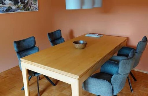 Laudenbach Apartment | Relax and Unwind in a Family-Friendly Retreat