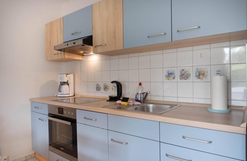 Maasholm-Bad Apartment | Relaxing Oceanfront Retreat: Cozy Comfort in Maasholm Bad
